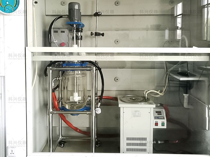 上?？婆d儀器與宜興某化工有限公司合作