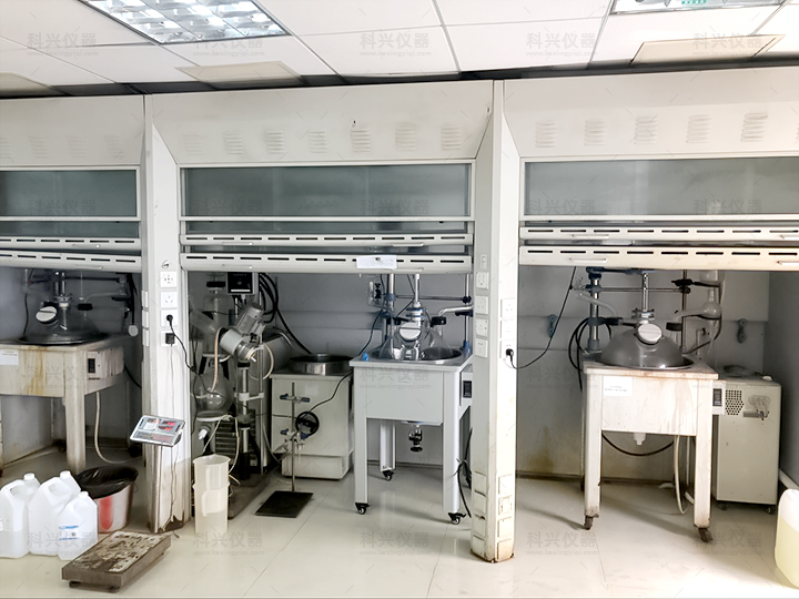 上?？婆d儀器與某公司合作