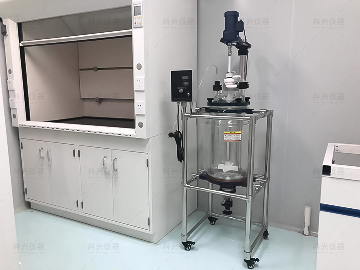 上?？婆d儀器與上海某生物技術(shù)有限公司合